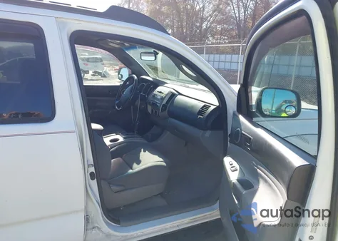 2007 Toyota Tacoma Prerunner V6 z USA, uszkodzony, nr VIN 3TMJU62N57M046080